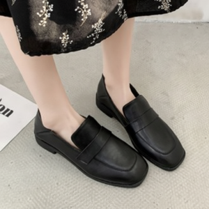 Scarpe basse da donna in 3 colori - Product Image 1