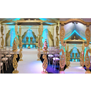 Elegante Mandap de Boda Gujarati con Diseño Paisley, el Mejor Mandap de Boda de Madera con Decoración Paisley, Nuevo Mandap de Boda de Madera de Estilo Abierto para Eventos en el Reino Unido - Product Image 1