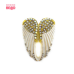Nuova Popolare Spilla in Metallo a Forma di Ali <span class=keywords><strong>d</strong></span>'<span class=keywords><strong>Angelo</strong></span> con Strass e Piume, Accessorio di Moda - Product Image 4