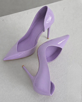 OEM/ODM Talons Aiguilles Luxus Slip-on Pumps mit Spitzer Zehenpartie und Seitlichem Hohldesign aus Lackleder für Damen mit Hohem Absatz