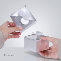 Boîte à bonbons holographique de luxe avec fermeture en forme de pétale, emballage en papier pliable pour les cadeaux de mariage et de fête