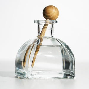 Mùi hương chai bán buôn 150ml 200ml 250ml đầy màu sắc hình nón tam giác sậy khuếch tán rõ ràng chai thủy tinh với Carbon que và thanh - Product Image 1