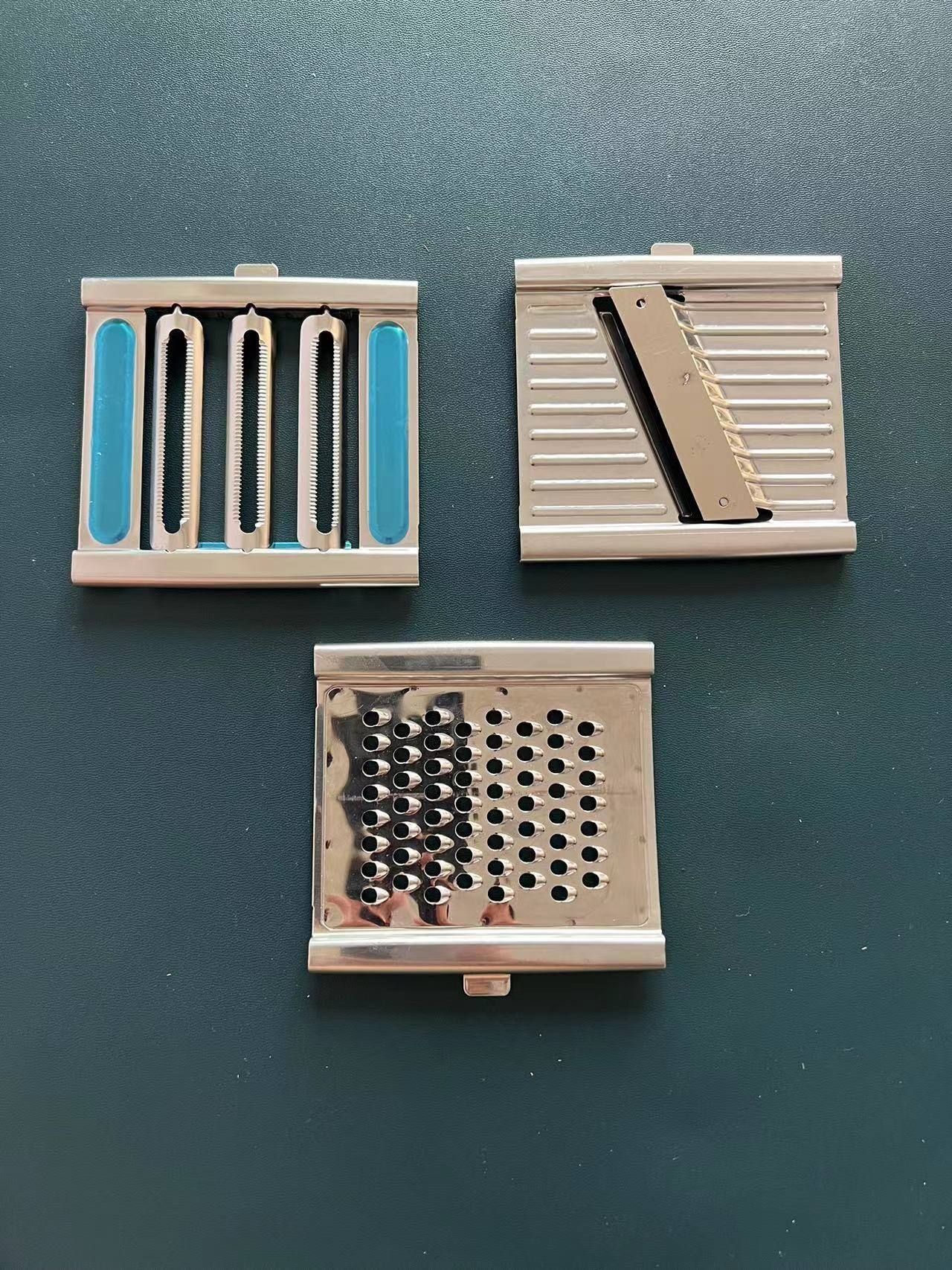 Accessories (any three blades)