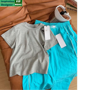 Ensemble de <span class=keywords><strong>sport</strong></span> respirant et de haute qualité pour <span class=keywords><strong>femme</strong></span>, idéal pour le yoga et l'entraînement - Product Image 1