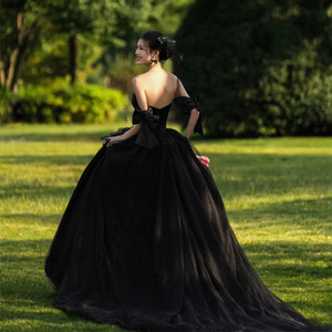 Black Sweetheart Neckline Ball Gown Wedding Dress Empire Waist Tulle Vintage Style For Photography And Banquets - Product Image 5