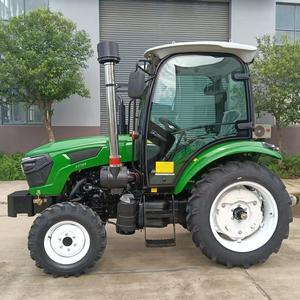 Tracteur agricole 4x4 de 50 CV fabriqué en Chine avec cabine de luxe, climatisation et chauffage pour les opérations agricoles - Product Image 1