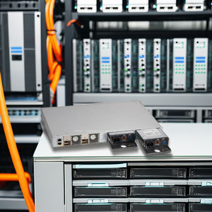 Switch de Red Industrial PoE+ de 24 Puertos C9200L-24T-4X-E con 4x1G y Características Clave Incluidas - Product Image 1