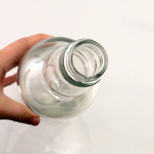 Bouteilles de <span class=keywords><strong>vin</strong></span> cylindriques en verre mat de 750 ml en gros, bouteilles de liqueur, bouteilles de whisky, bouteilles de vodka vides avec bouchons en liège - Product Image 2