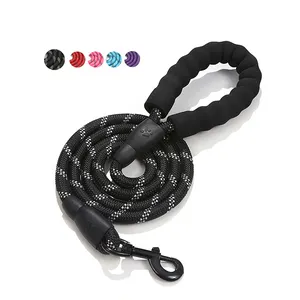 Baixo Preço Esponja Handle 5ft Slip Leash Dog Leash Durável Pet Leash Reflexivo Nylon Corda Dog Leash para Animais de Estimação