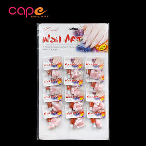 Nail art français à la mode avec vernis à ongles - Product Image 4