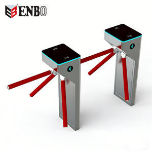 Tornello a tre bracci per controllo accessi in acciaio inossidabile, altezza vita, per campi da basket e piste di pattinaggio - Product Image 1