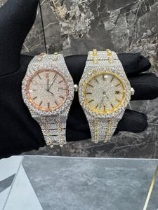 Montre mécanique automatique en acier inoxydable avec pierres de moissanite glacées, analogique, qualité supérieure, luxe impeccable - Product Image 5