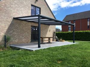Pergola autoportante en aluminium avec toit en polycarbonate résistant aux UV, <span class=keywords><strong>gris</strong></span> <span class=keywords><strong>anthracite</strong></span> RAL7016, pour patio arrière - Product Image 1