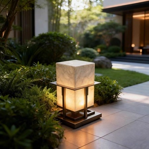 Lampe de poteau extérieure étanche IP65 de conception nouvelle, LED E27, garantie 5 ans, CRI 90, dimmable, pour l'éclairage mural extérieur de jardin et de villa - Product Image 2