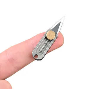 EDC 티타늄 금속 합금 경량 미니 작은 작은 작은 지갑 버튼 푸시 키 체인 포켓 나이프