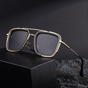 Nouvelles lunettes de soleil carrées pour hommes, monture en métal doré, verres noirs, protection UV400, classe 2, monture en plastique et métal - Product Image 4