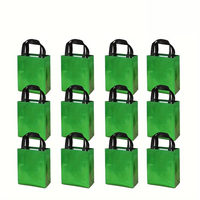 Sac fourre-tout simple étudiant personnalisé en usine en gros sac à bandoulière coloré avec logo grand sac fourre-tout décontracté personnalisé non tissé avec logo