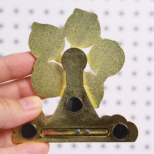 Pegatinas de refrigerador de <span class=keywords><strong>esmalte</strong></span> giratorio estilo Anime lindo personalizado impresión <span class=keywords><strong>ultravioleta</strong></span> artesanías de Metal metálico brillante - Product Image 6