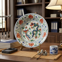 Assiette décorative en porcelaine Wucai Dragon Phoenix peinte à la main, assiette murale en céramique traditionnelle chinoise
