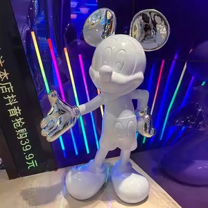 Sculptures de personnages <span class=keywords><strong>Mickey</strong></span> et Minnie Mouse, statues en résine d'art moderne pour la décoration des centres commerciaux et des hôtels - Product Image 2
