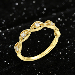 Anillo de compromiso y moda de plata personalizado con oro macizo de 10K/14K/18K, con circonitas cultivadas en laboratorio CVD de calidad IGI VVS-VS, corte brillante, estilo clásico y diseño en racimo. - Product Image 3