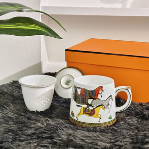 European Retro Matu Conference <b>Cup</b> with <b>Tea</b> Strainer and Lid <b>Large</b> Capacity Ceramic Mug - Product Image 2