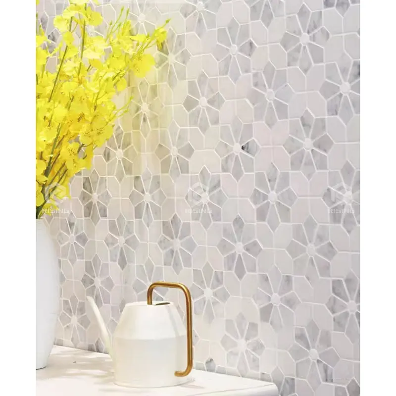 Weißes Carrara-Blumenmuster-Wasserstrahlfliesen-Marmor mosaik für Innen-Backsplash-Wand boden dekor