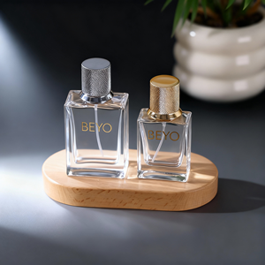 <span class=keywords><strong>Zara</strong></span> High-End 50ml Rectangular Tapa de aleación de zinc Botella de perfume con tapa de spray Forma cuadrada Bomba Pulverizador de alta calidad - Product Image 6