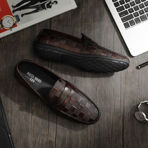 2025 Fashion New Design Handmade Patchwork Men's Formal Leather <b>Shoes</b> Casual Customized Business Loafers <b>Height</b> <b>Increasing</b> - Product Image 6