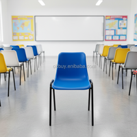 Chaise en plastique moderne, durable, empilable et écologique avec pieds en métal, capacité de charge de 150 kg, pour l'école, la maison, le bureau, les événements, les mariages