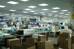 Funda con Teclado Mágico para <span class=keywords><strong>iPad</strong></span> 11.ª generación (A16, 2025)/10.ª generación 10.9 12.9 Pulgadas, Modos Vertical/Elevado con Funda Protectora Extraíble - Product Image 6