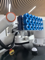 Système de palettisation par convoyeur avec cobot industriel 6 axes, haute précision, faible coût, fiable, automatisation industrielle directe