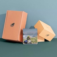 Boîte d'expédition en carton ondulé personnalisée avec logo imprimé pour emballage de perruques, petite boîte postale en papier