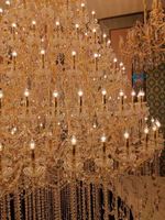 Lustre en cristal Maria Theresa classique doré moderne, grands luminaires suspendus en cristal pour le hall d'hôtel, lampe suspendue au plafond
