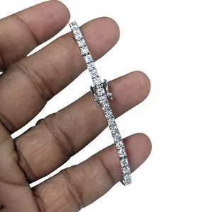 สร้อยข้อมือเทนนิสฮิปฮอปประดับเพชรโมอิสซาไนต์ Lurba Jewels ขนาด 2 มม. 3 มม. 4 มม. 5 มม. ชุบทอง 18K เงินแท้ 925 สำหรับผู้ชายและผู้หญิง - Product Image 4