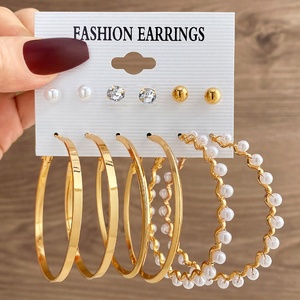 Europeu Americano Retro Metal High-End Brincos para As Mulheres Cross-Border Incrustado Pérola Borboleta com Diamante 6 Set Combinação - Product Image 3