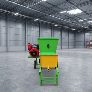 Cuadrilladora Hidráulica Longmiao para Alimentación y Pastoreo de Ganado, Maquinaria Agrícola Multifuncional Fácil de Operar - Product Image 1
