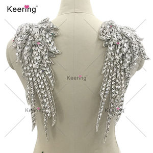 WRP-128 Keering yeni varış <span class=keywords><strong>4</strong></span> katmanlı 3d Rhinestone kanat yama tutkal elbise melek kanat kostüm dekoratif aplike yamalar üzerinde - Product Image 4