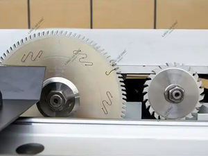 Scie intelligente pour console d'ordinateur Scie à poutre en bois Scie automatique à servomoteur Scie automatique CNC Machine à découper le bois - Product Image 5