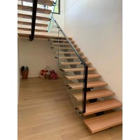 Escalier moderne 2026 à tube carré, monopoutre, marches en bois massif, poutre en coffrage, pour villa