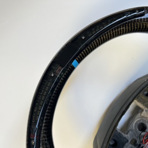 Volant en fibre de carbone au design exceptionnel pour <span class=keywords><strong>Ford</strong></span> <span class=keywords><strong>EcoSport</strong></span> - Product Image 6