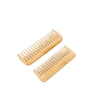 หวีไม้ไผ่แบบพกพา ลายโลโก้ตามสั่ง รักษ์โลก ใช้สำหรับเดินทาง - Product Image 1