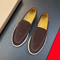 Mocassins en daim pour hommes de style designer de haute qualité, chaussures décontractées en cuir à semelle en caoutchouc pour la saison printanière, idéales pour la marche quotidienne et la conduite