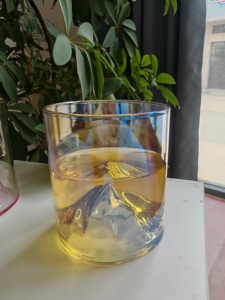 Gobelet isotherme original moulé en usine, conforme aux normes FDA et LFGB, emballage personnalisé <span class=keywords><strong>pour</strong></span> les clubs de villégiature et les bars - Product Image 1