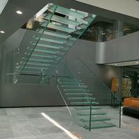 Structure solide, verre trempé de haute qualité pour escaliers en colimaçon intérieurs, décoration moderne personnalisée pour la maison