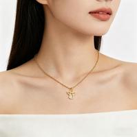 Collar con Colgante de Ángel con Diseño Hueco, Joyería Resistente al Deslustre, Chapado en Oro de 18k, Joyería de Ángel Guardián para Mujer