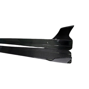 สเกิร์ตข้างคาร์บอนไฟเบอร์แท้สำหรับ R8 ปี 2010-2016 - Product Image 2