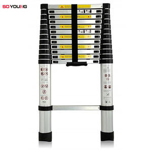 Échelle télescopique en aluminium de 2 <span class=keywords><strong>m</strong></span> à <span class=keywords><strong>7</strong></span> <span class=keywords><strong>m</strong></span> avec une épaisseur de 1,2 à 1,5 mm, pliable avec un système de fermeture douce pour une utilisation à la maison ou en extérieur - Product Image 1