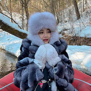 Nuovo elegante <span class=keywords><strong>cappotto</strong></span> di <span class=keywords><strong>pelliccia</strong></span> di lusso invernale <span class=keywords><strong>donna</strong></span> vera <span class=keywords><strong>pelliccia</strong></span> di cincillà <span class=keywords><strong>cappotto</strong></span> di <span class=keywords><strong>pelliccia</strong></span> integrale <span class=keywords><strong>con</strong></span> cappuccio - Product Image 2