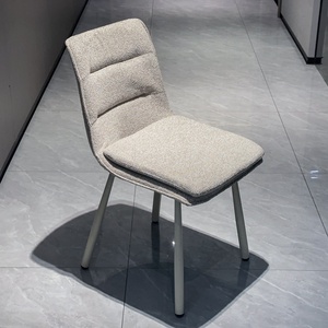 Set da Pranzo Moderno con Tavolo e 6 Sedie in Stile Scandinavo, Rivestimento in Tessuto di Cotone - Product Image 1